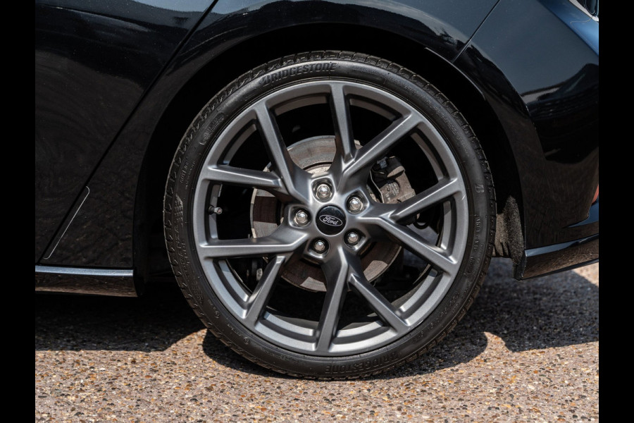 Ford Focus 2.3 EcoBoost ST-3 | B&O | Camera | Winter Pack