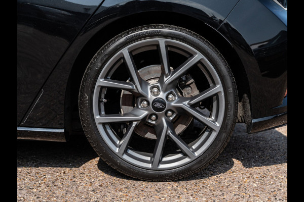 Ford Focus 2.3 EcoBoost ST-3 | B&O | Camera | Winter Pack