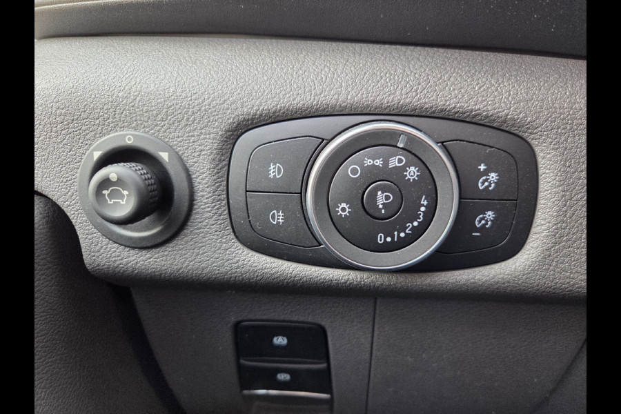 Ford E-Transit 350 L3 Trend 68Kwh Open Laadbak Airco  Achteruitrijcamera Navigatie