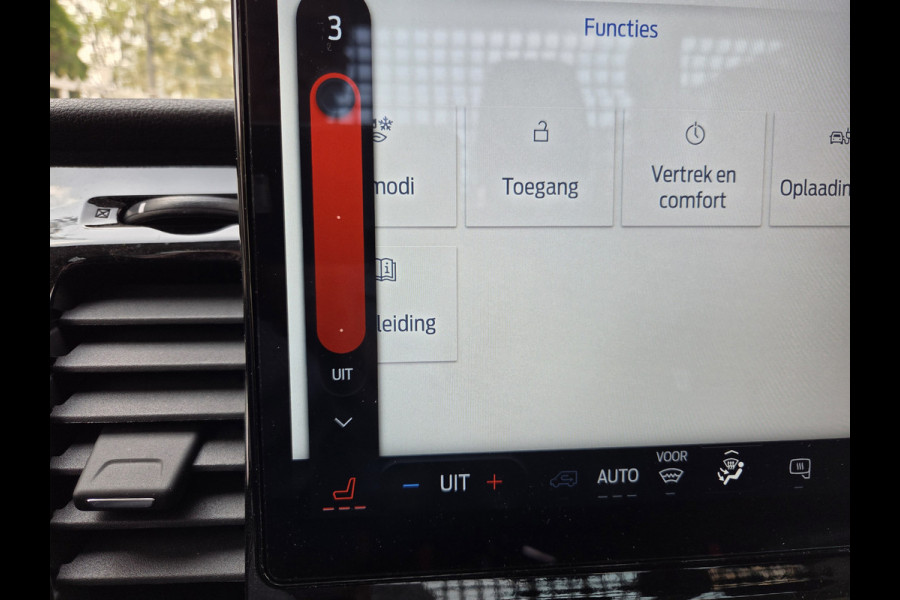 Ford E-Transit 350 L3 Trend 68Kwh Open Laadbak Airco  Achteruitrijcamera Navigatie