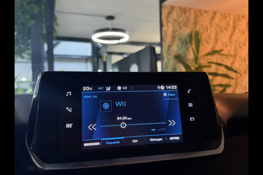 Peugeot 2008 1.2 PureTech Allure Garantie|360Camera|Hoge Instap|Nieuwe Distributieriem|Rijklaar