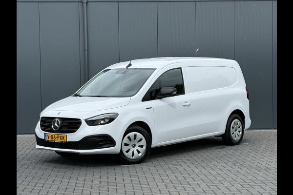 Mercedes-Benz eCitan 112 Pro L2H1 / 51 kWh / RIJKLAAR !! / 3.369 KM / High Performance LED-koplampen / CAMERA / ECC / CRUISE / TREKHAAK / STOELVERWAR