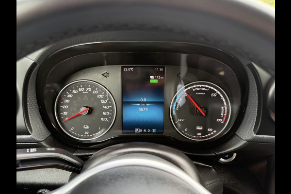 Mercedes-Benz eCitan 112 Pro L2H1 / 51 kWh / RIJKLAAR !! / 3.369 KM / High Performance LED-koplampen / CAMERA / ECC / CRUISE / TREKHAAK / STOELVERWAR