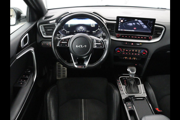 Kia ProCeed 1.5 T-GDI GT-Line | Panoramadak | Trekhaak | Half Leder | Stuur/stoelverwarming | Virtual dashboard | Adaptive cruise | Camera | Carplay | Dodehoek detectie |