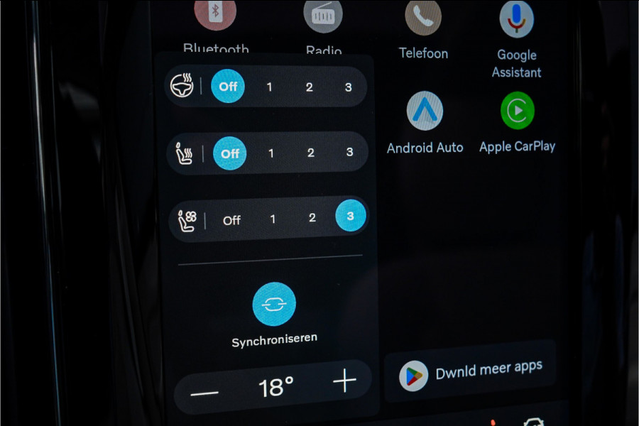 Volvo XC60 2.0 T8 Plug-in hybrid AWD Plus Bright Luchtvering Pano Elek Trekhaak 360°