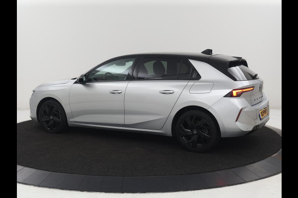Opel Astra 1.6 Hybrid GS Line | SOH 97.7% | Adaptive cruise | Stuur/stoel verwarming | 360 camera | Climate control | Carplay | Sfeerverlichting | Full Led |