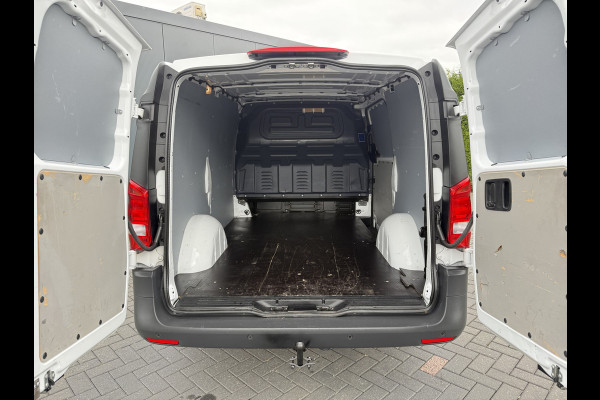 Mercedes-Benz Vito 116 CDI 164 PK / L2H1 / TREKHAAK / CAMERA / NAVI / CRUISE / AIRCO / PDC