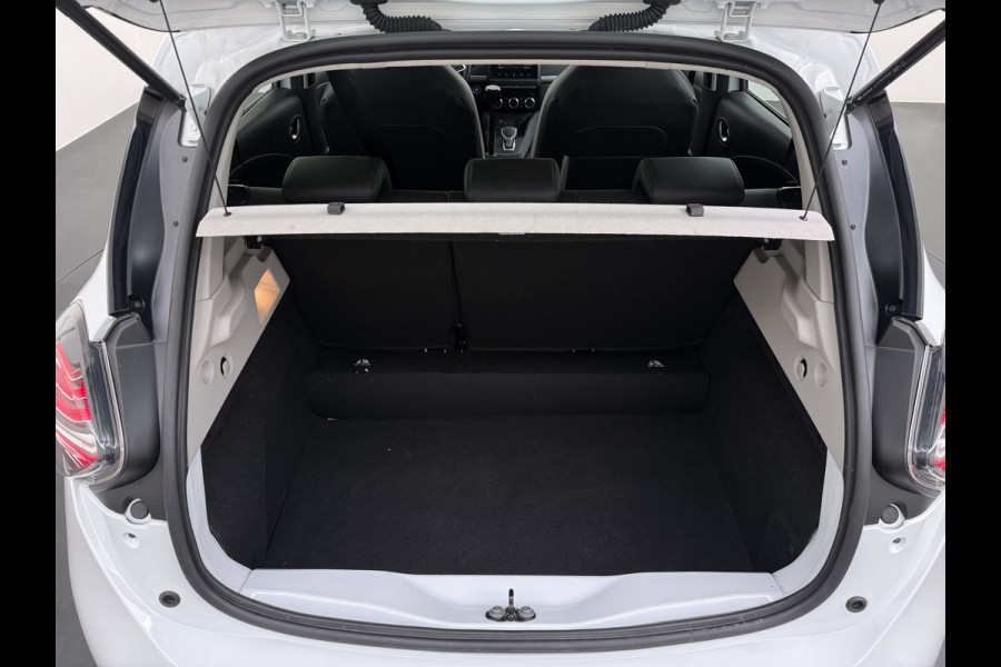 Renault ZOE R135 Zen **52kWh** Warmtepomp Eigen Accu Navi Ecc Apple Carplay/Android Auto Keyless Bluetooth Cruise Control Pdc SOH 76% Regen-Lichtsensor Led Lmv Isofix Lane Assist 1e Eigenaar Dealeronderhouden Origineel Nederlandse Auto