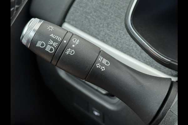Renault ZOE R135 Zen **52kWh** Warmtepomp Eigen Accu Navi Ecc Apple Carplay/Android Auto Keyless Bluetooth Cruise Control Pdc SOH 76% Regen-Lichtsensor Led Lmv Isofix Lane Assist 1e Eigenaar Dealeronderhouden Origineel Nederlandse Auto