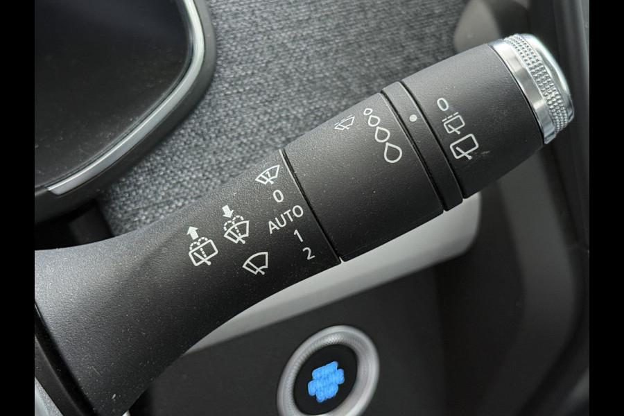 Renault ZOE R135 Zen **52kWh** Warmtepomp Eigen Accu Navi Ecc Apple Carplay/Android Auto Keyless Bluetooth Cruise Control Pdc SOH 76% Regen-Lichtsensor Led Lmv Isofix Lane Assist 1e Eigenaar Dealeronderhouden Origineel Nederlandse Auto