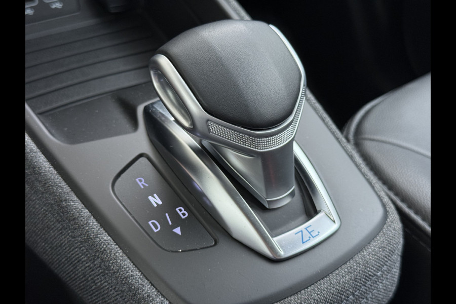 Renault ZOE R135 Zen **52kWh** Warmtepomp Eigen Accu Navi Ecc Apple Carplay/Android Auto Keyless Bluetooth Cruise Control Pdc SOH 76% Regen-Lichtsensor Led Lmv Isofix Lane Assist 1e Eigenaar Dealeronderhouden Origineel Nederlandse Auto