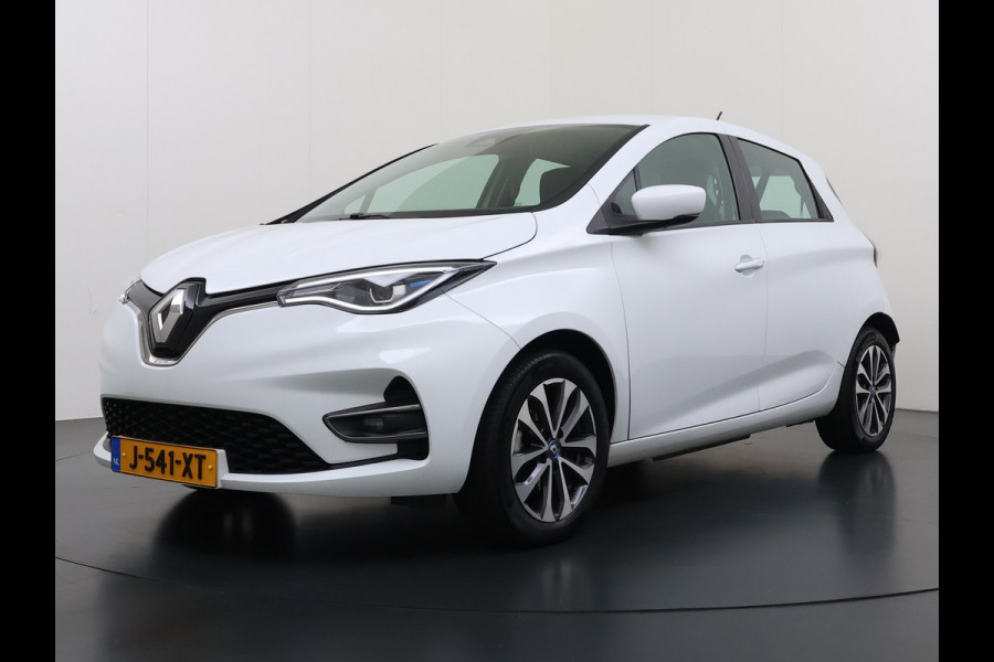Renault ZOE R135 Zen **52kWh** Warmtepomp Eigen Accu Navi Ecc Apple Carplay/Android Auto Keyless Bluetooth Cruise Control Pdc SOH 76% Regen-Lichtsensor Led Lmv Isofix Lane Assist 1e Eigenaar Dealeronderhouden Origineel Nederlandse Auto