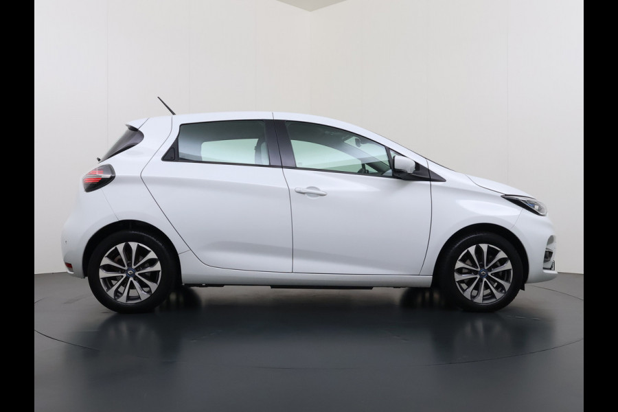 Renault ZOE R135 Zen **52kWh** Warmtepomp Eigen Accu Navi Ecc Apple Carplay/Android Auto Keyless Bluetooth Cruise Control Pdc SOH 76% Regen-Lichtsensor Led Lmv Isofix Lane Assist 1e Eigenaar Dealeronderhouden Origineel Nederlandse Auto