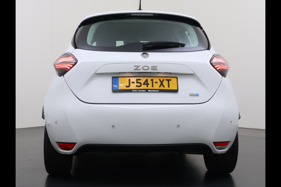 Renault ZOE R135 Zen **52kWh** Warmtepomp Eigen Accu Navi Ecc Apple Carplay/Android Auto Keyless Bluetooth Cruise Control Pdc SOH 76% Regen-Lichtsensor Led Lmv Isofix Lane Assist 1e Eigenaar Dealeronderhouden Origineel Nederlandse Auto
