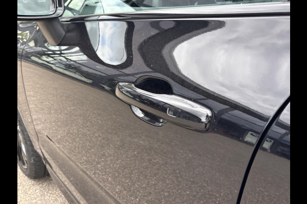 Volvo XC60 2.0 T6 Plug-in hybrid AWD Plus Black Edition LIGHTING PACK | 360 GRADEN CAMERA | HARMAN/KARDON AUDIO | HEAD-UP DISPLAY | PANORAMA DAK| VOLVO DEALER ONDERHOUDEN|