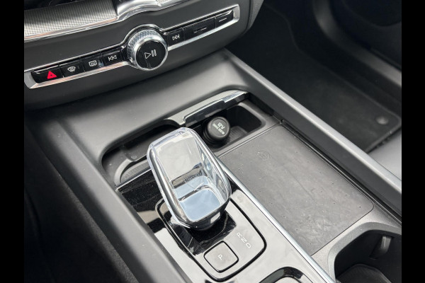 Volvo XC60 2.0 T6 Plug-in hybrid AWD Plus Black Edition LIGHTING PACK | 360 GRADEN CAMERA | HARMAN/KARDON AUDIO | HEAD-UP DISPLAY | PANORAMA DAK| VOLVO DEALER ONDERHOUDEN|