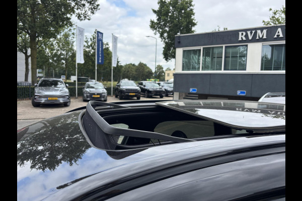 Volvo XC60 2.0 T6 Plug-in hybrid AWD Plus Black Edition LIGHTING PACK | 360 GRADEN CAMERA | HARMAN/KARDON AUDIO | HEAD-UP DISPLAY | PANORAMA DAK| VOLVO DEALER ONDERHOUDEN|