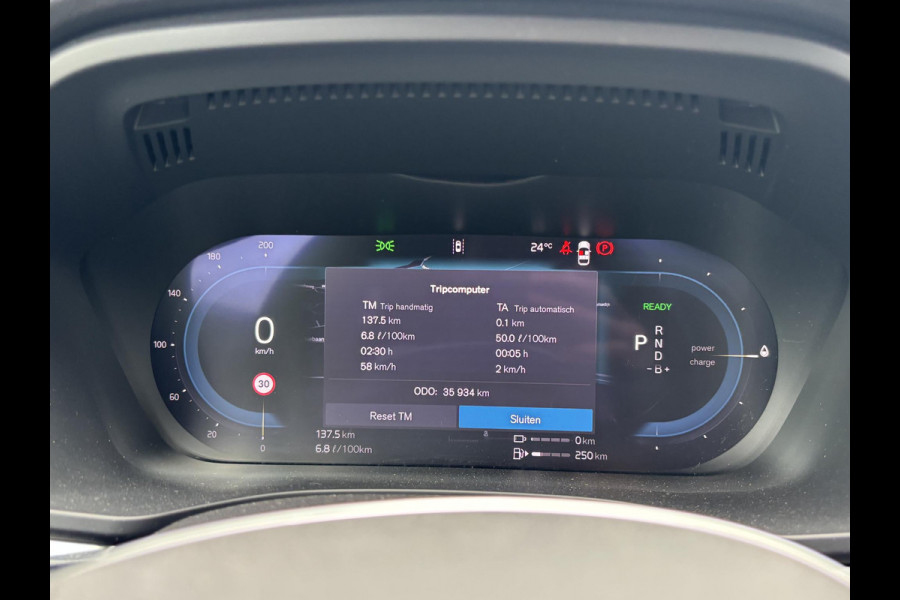 Volvo XC60 2.0 T6 Plug-in hybrid AWD Plus Black Edition LIGHTING PACK | 360 GRADEN CAMERA | HARMAN/KARDON AUDIO | HEAD-UP DISPLAY | PANORAMA DAK| VOLVO DEALER ONDERHOUDEN|