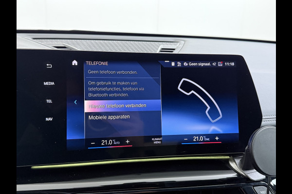 BMW iX1 xDrive30 313PK 4WD M-Pack Launch Edition SOH 100% Leder Harman/Kardon®-Audio Android Auto Apple Carplay Camera Adaptief onderste AWD Live Cockpit Plus Privacy Glas Led Elek.Achterklep Lmv 19" Isofix DAB Origineel Nederlandse Auto