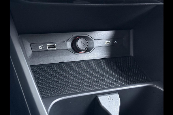 MG MG3 Hybrid+ 1.5 Hybrid+ Luxury 7 JAAR MG FABRIEKS GARANTIE TM 02-2032 | STOEL + STUURVERWARMING | 360 CAMERA | ADAP. CRUISE | DODE HOEK | KEYLESS | APPLE CARPLAY |