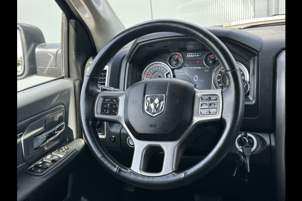 Dodge Ram 1500 5.7 V8 CLASSIC NIGHT 4x4 / PRINS LPG / BPM VRIJ / CAMERA / NAVI / 3.5T TREKHAAK / ECC / CRUISE / DUBBEL CABINE