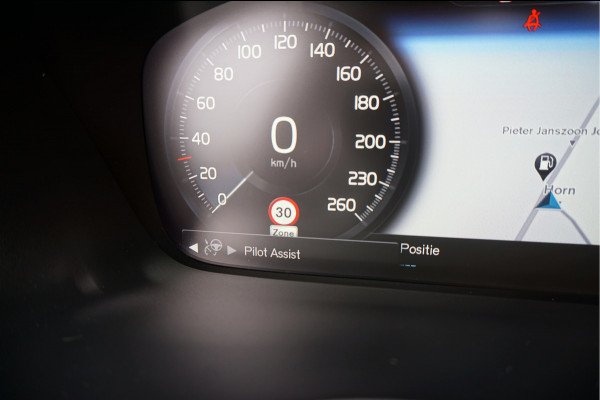 Volvo XC40 1.5 T5 Recharge ULTIMATE Schuifdak, Pilot Assist, Harman Kardon®