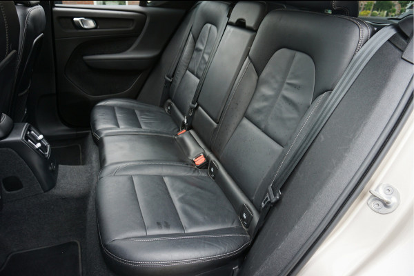 Volvo XC40 1.5 T5 Recharge ULTIMATE Schuifdak, Pilot Assist, Harman Kardon®