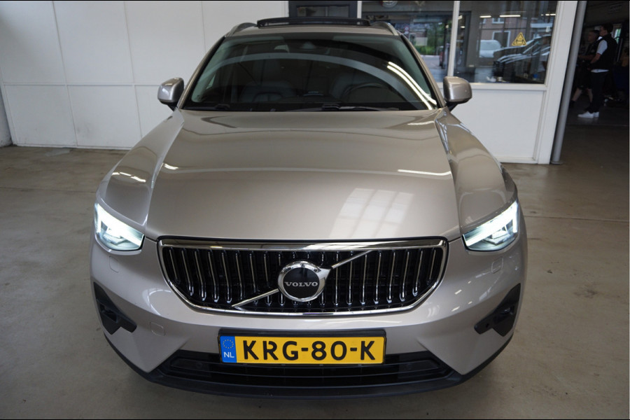 Volvo XC40 1.5 T5 Recharge ULTIMATE Schuifdak, Pilot Assist, Harman Kardon®