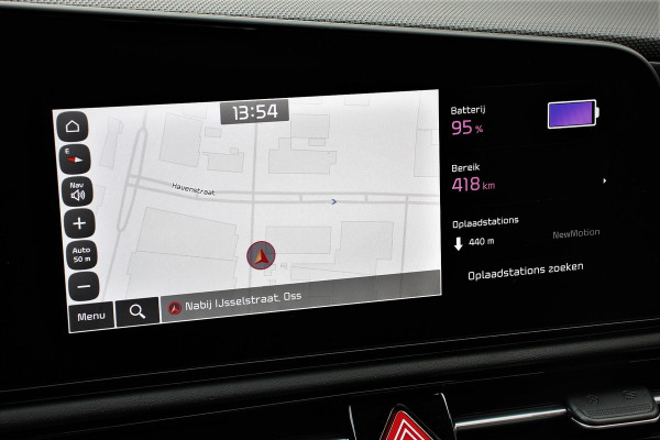 Kia Niro EV DynamicPlusLine 64.8 kWh SOH 100% Navigatie Half Leder Schuif-kantel dak Elektrische bedienbare achterklep DAB Led Camera