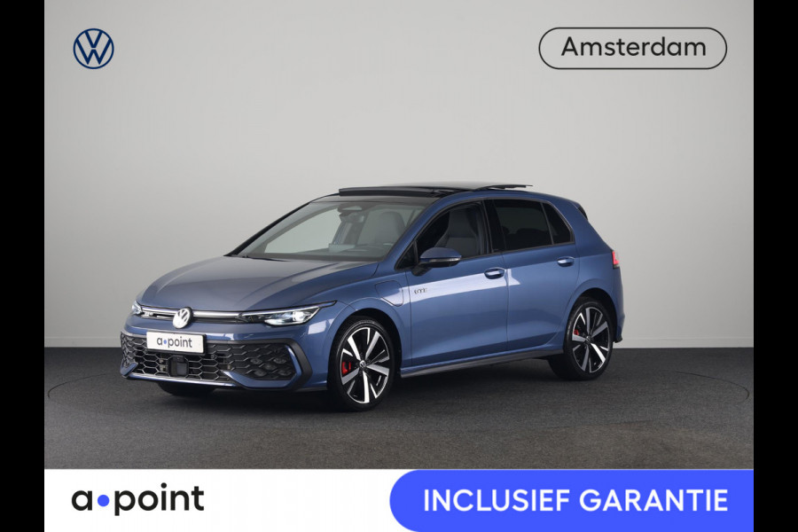 Volkswagen Golf 1.5 eHybrid GTE 272 pk Automaat (DSG) | Verlengde garantie | Navigatie | Panoramadak | Trekhaak (wegklapbaar) | Parkeersensoren (Park assist) | Rondomzicht camera | Head-up display |