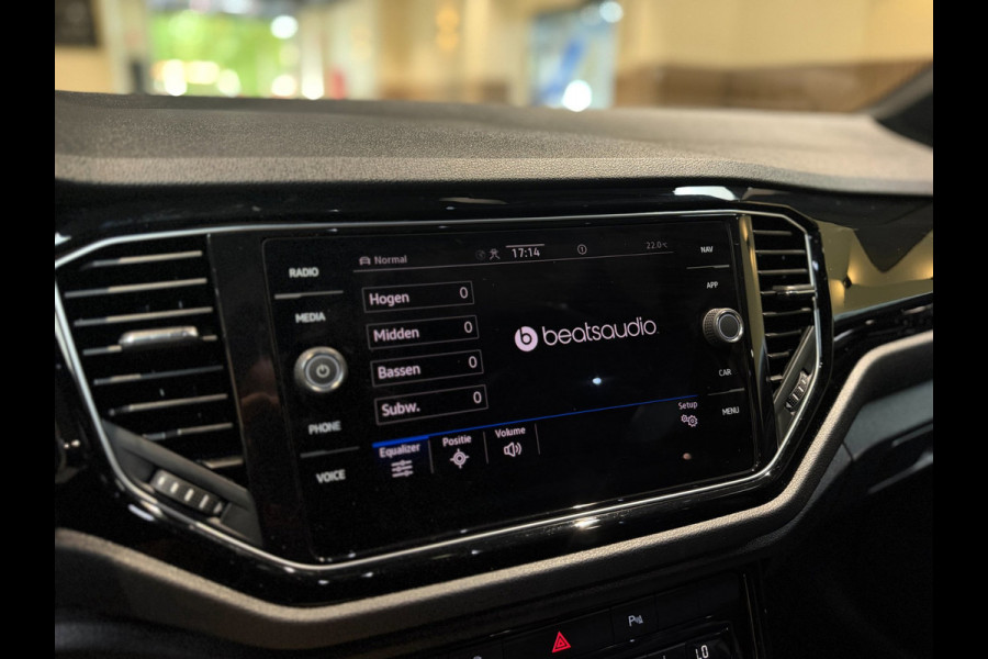 Volkswagen T-Roc R 2.0 TSI 4Motion 300PK |Pano|Beats|Virtual|Leder|Camera