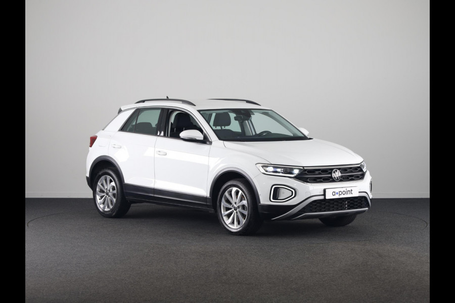 Volkswagen T-Roc 1.0 TSI Life 110 pk | Navigatie via App | LED Koplampen | Parkeersensoren (Park assist) | Achteruitrijcamera | Autom. airco | Keyless |