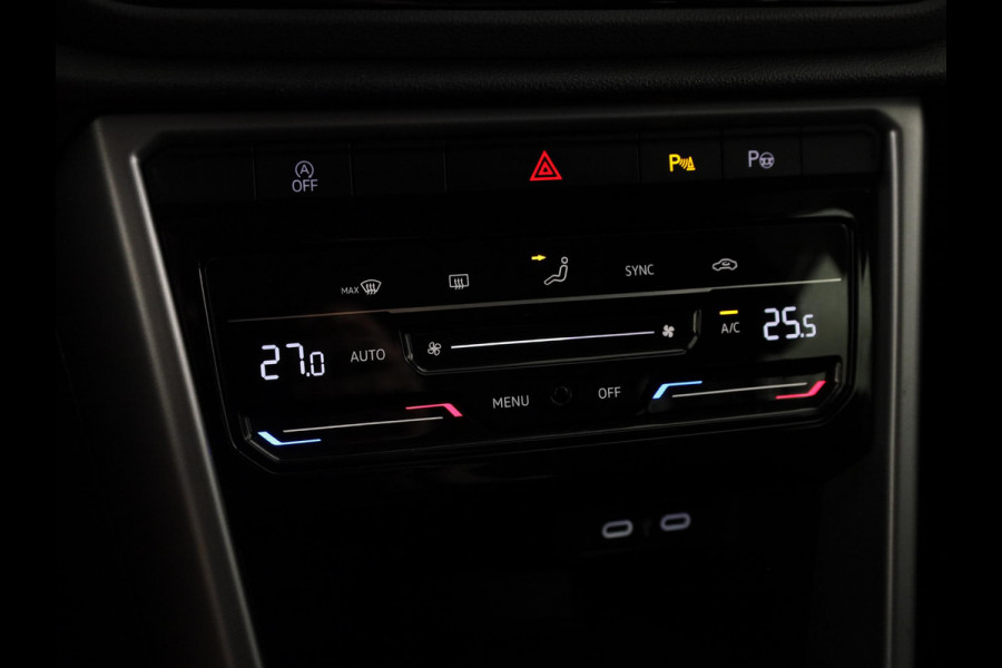 Volkswagen T-Roc 1.0 TSI Life 110 pk | Navigatie via App | LED Koplampen | Parkeersensoren (Park assist) | Achteruitrijcamera | Autom. airco | Keyless |