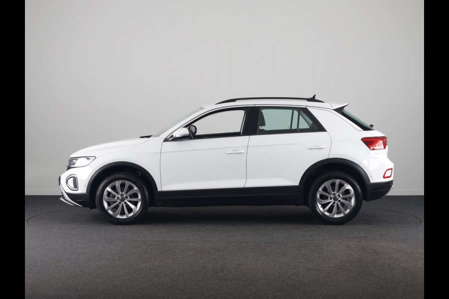 Volkswagen T-Roc 1.0 TSI Life 110 pk | Navigatie via App | LED Koplampen | Parkeersensoren (Park assist) | Achteruitrijcamera | Autom. airco | Keyless |