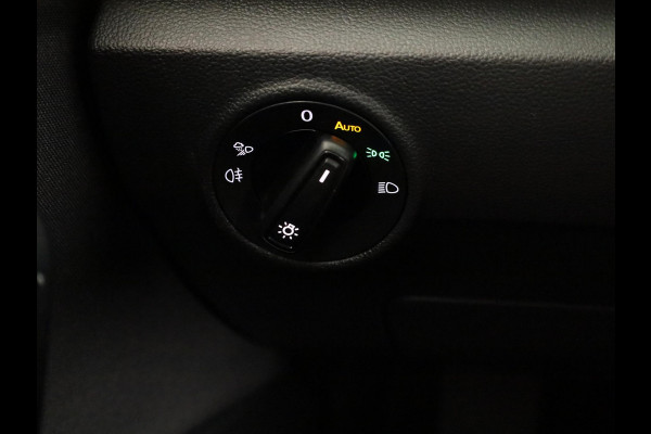 Volkswagen T-Roc 1.0 TSI Life 110 pk | Navigatie via App | LED Koplampen | Parkeersensoren (Park assist) | Achteruitrijcamera | Autom. airco | Keyless |