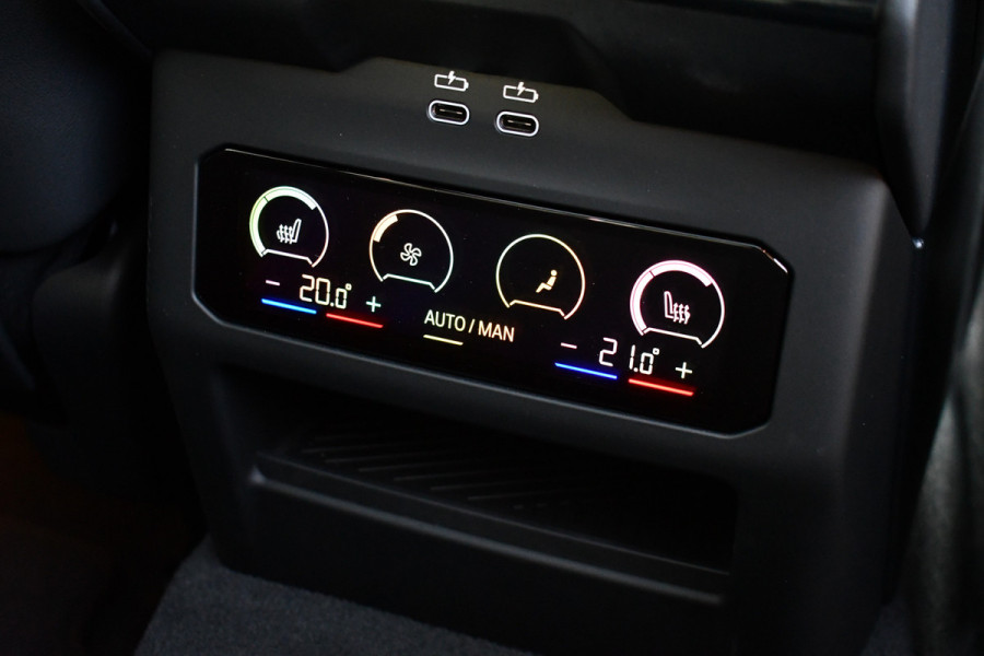 BMW M5 Touring | Chalk Individual | Ultimate Pack | Keramisch | Pano | Trekh | B&W | DA+