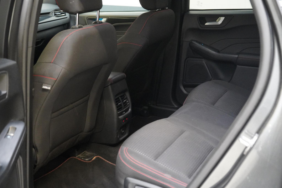 Ford Kuga 2.5 PHEV ST-Line | SoH 100% | Winter-Pack | Carplay | Lm velgen | Navigatie | Camera