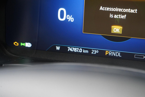 Ford Kuga 2.5 PHEV ST-Line | SoH 100% | Black Pakket | Blind-Spot | Stuurverwarming | Carplay | Navigatie