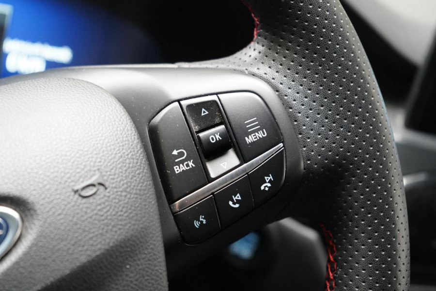 Ford Kuga 2.5 PHEV ST-Line | SoH 100% | Black Pakket | Blind-Spot | Stuurverwarming | Carplay | Navigatie