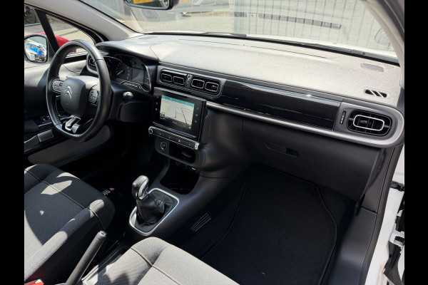 Citroën C3 82pk Shine (Camera - Keyless Entry - Dodehoek detectie - Automatische Airco - Navigatie - Apple Carplay - DAB)