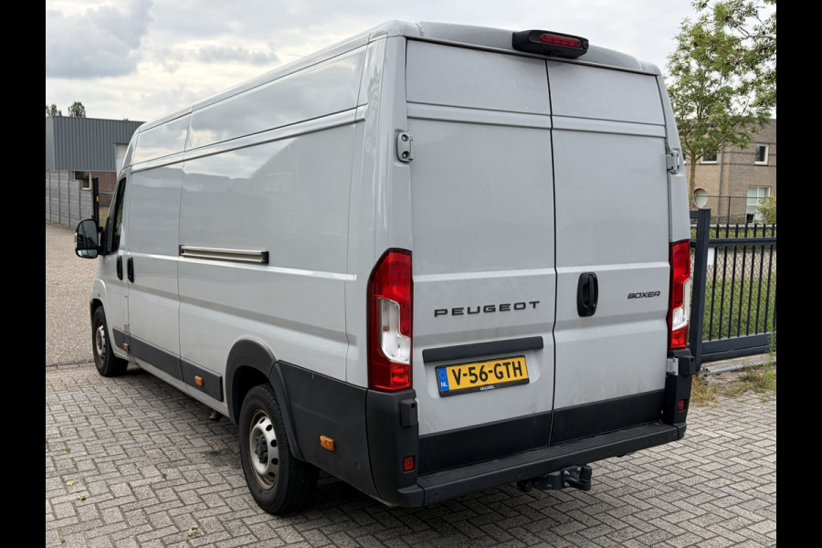 Peugeot Boxer 2.2 BlueHDi 180PK Euro6 L4H2 3.5t Zwaar ✓ 3-zits ✓ Trekhaak 3.000 KG ✓ dubbele schuifdeur