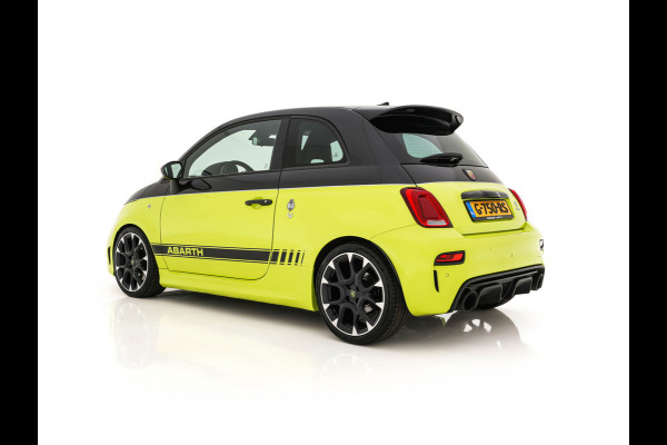 Abarth 695 1.4 T-Jet Competizione 70th Anniversary (INCL.BTW) Aut. *AKRAPOVIC | RECARO-SPORTSEATS | XENON | CARBON | SHIFTPADDLES | DIGI-COCKPIT | DAB+ | ECC | PDC | CRUISE | 17''ALU*