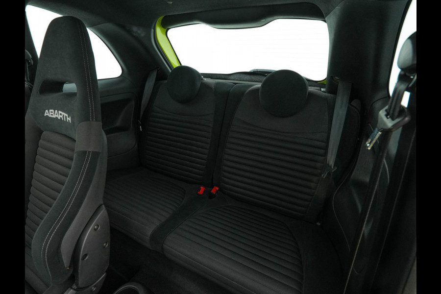 Abarth 695 1.4 T-Jet Competizione 70th Anniversary (INCL.BTW) Aut. *AKRAPOVIC | RECARO-SPORTSEATS | XENON | CARBON | SHIFTPADDLES | DIGI-COCKPIT | DAB+ | ECC | PDC | CRUISE | 17''ALU*