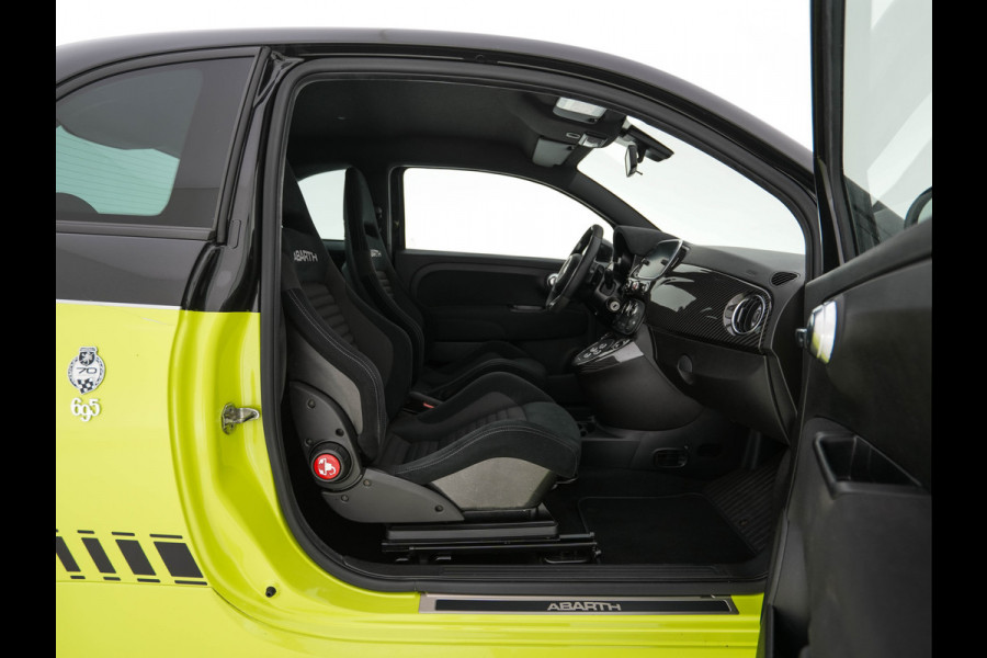 Abarth 695 1.4 T-Jet Competizione 70th Anniversary (INCL.BTW) Aut. *AKRAPOVIC | RECARO-SPORTSEATS | XENON | CARBON | SHIFTPADDLES | DIGI-COCKPIT | DAB+ | ECC | PDC | CRUISE | 17''ALU*