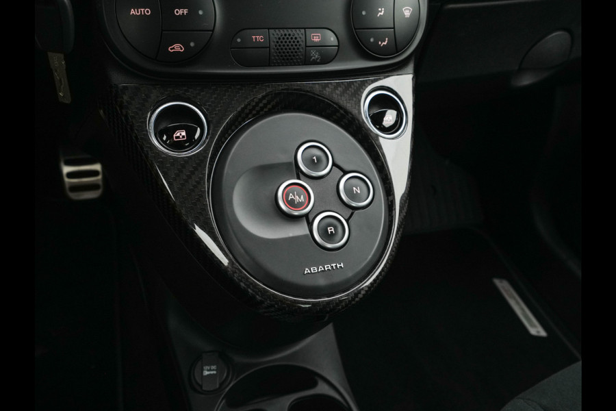 Abarth 695 1.4 T-Jet Competizione 70th Anniversary (INCL.BTW) Aut. *AKRAPOVIC | RECARO-SPORTSEATS | XENON | CARBON | SHIFTPADDLES | DIGI-COCKPIT | DAB+ | ECC | PDC | CRUISE | 17''ALU*