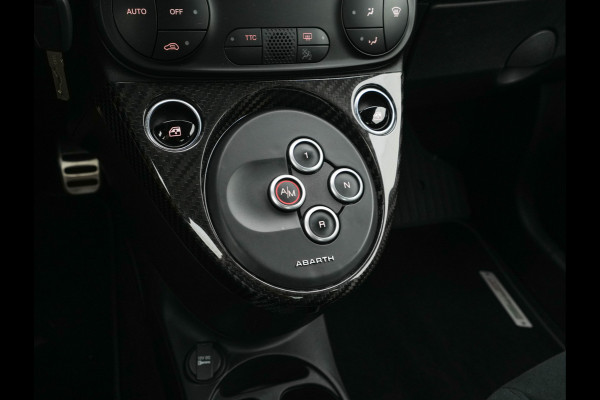 Abarth 695 1.4 T-Jet Competizione 70th Anniversary (INCL.BTW) Aut. *AKRAPOVIC | RECARO-SPORTSEATS | XENON | CARBON | SHIFTPADDLES | DIGI-COCKPIT | DAB+ | ECC | PDC | CRUISE | 17''ALU*