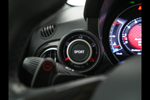 Abarth 695 1.4 T-Jet Competizione 70th Anniversary (INCL.BTW) Aut. *AKRAPOVIC | RECARO-SPORTSEATS | XENON | CARBON | SHIFTPADDLES | DIGI-COCKPIT | DAB+ | ECC | PDC | CRUISE | 17''ALU*