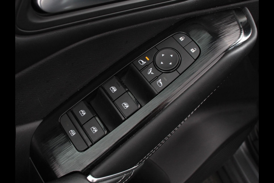Nissan QASHQAI 1.3 MHEV N-Connecta Nieuw model! Climate control LED Cruise control adaptive Navigatie 360* camera Verwarmde voorstoelen Trekhaak LED