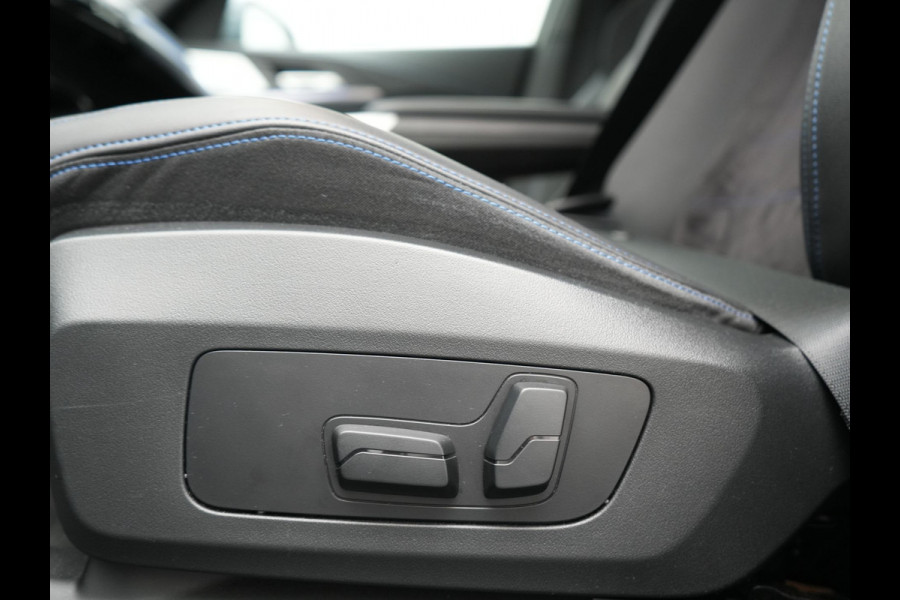 BMW X1 xDrive30e M Sport PHEV 326pk Dealer O.H. | Trekhaak Af Fabriek | Adaptive Cruise | Head Up | Harman / Kardon | 360 Camera | Alcantara Sportstoelen Memory & Verwarmd | Adaptief Onderstel | Sfeerverlichting | Stuur Verwarmd | Blis | Keyless | 20"L.M | Plug In Hybrid |