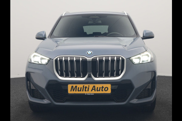 BMW X1 xDrive30e M Sport PHEV 326pk Dealer O.H. | Trekhaak Af Fabriek | Adaptive Cruise | Head Up | Harman / Kardon | 360 Camera | Alcantara Sportstoelen Memory & Verwarmd | Adaptief Onderstel | Sfeerverlichting | Stuur Verwarmd | Blis | Keyless | 20"L.M | Plug In Hybrid |
